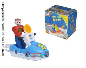 PLEASURE BOAT