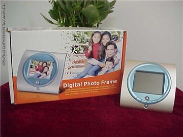Digital Photo Frame