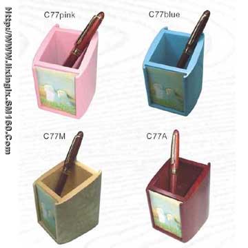 wooden pencil vase