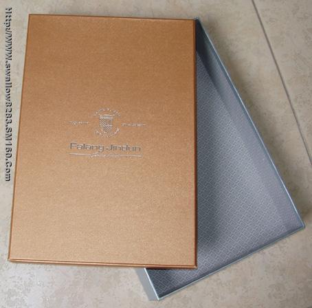 T-shirt packaging paper boxes