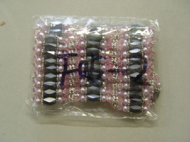 MAGNET NECKLACEb
