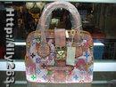 sell bags(Gucci,LV)