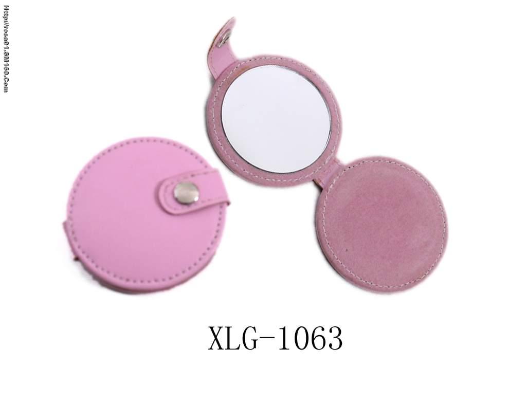 packing of manicure set