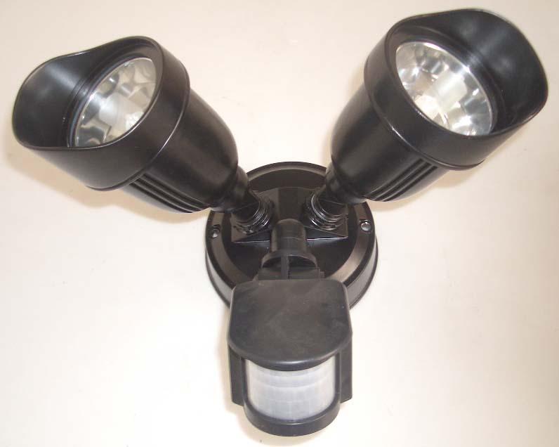 PIR LIGHT