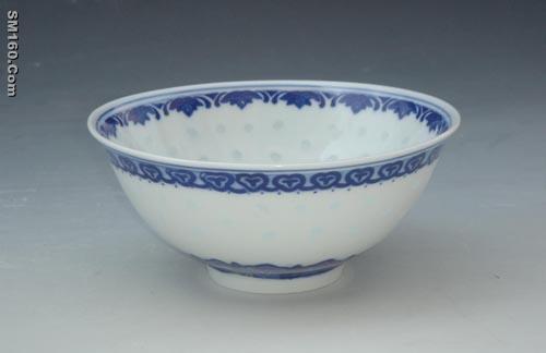 Exquisite porcelain 