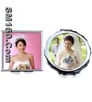 Dressing mirror