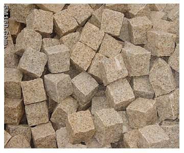 Granite cobble and cube