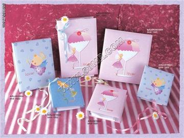 baby photo album