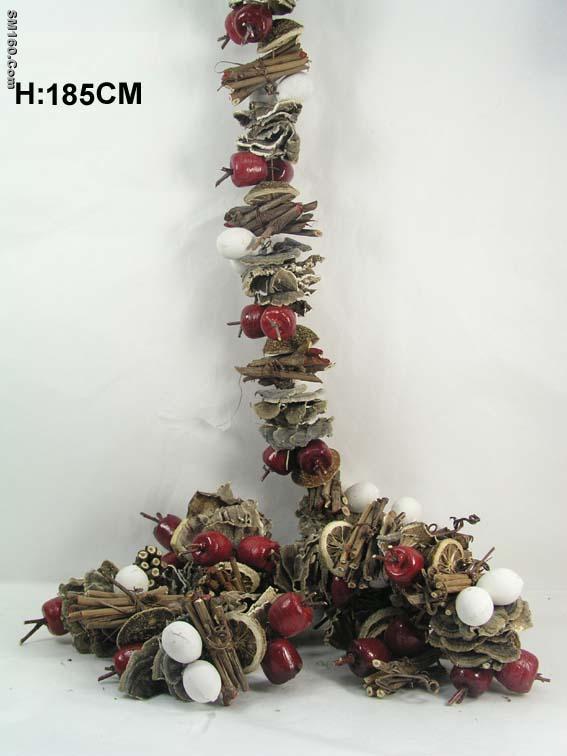 christmas wreaths,hangings crafts,gifts,ornaments