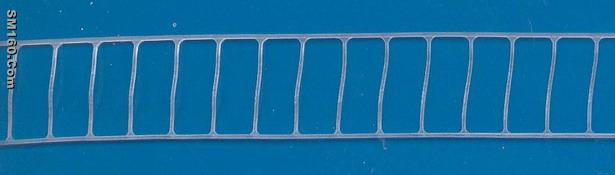 Plastic staple for jeans