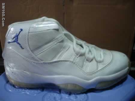 sport shoes