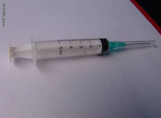 syringe 