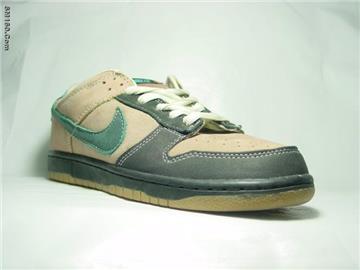 sports shoes,fashion apparel,handbag
