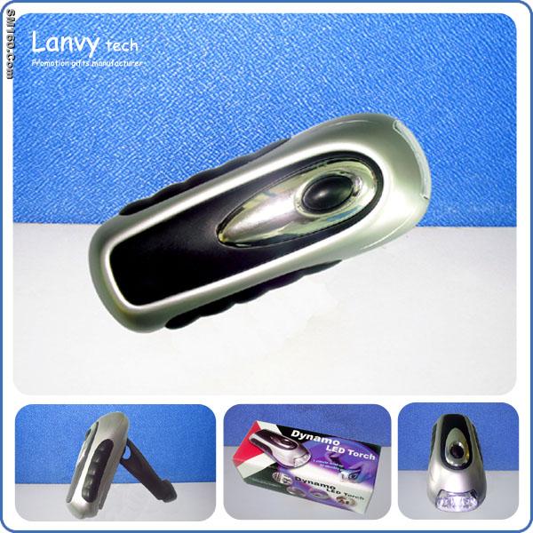Wind-up LED flashlight