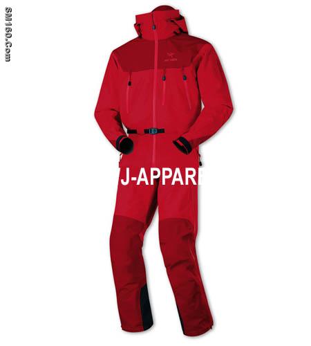 ski- suit