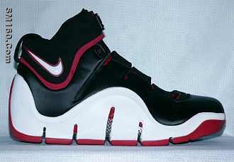 nike james shoes 