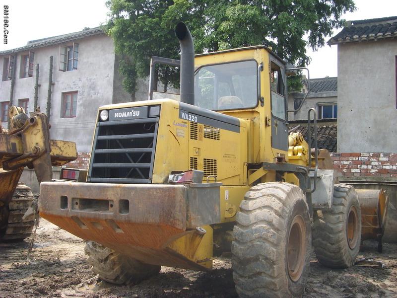 Komatsu WA320-3 wheel Loader for sale