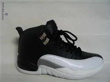 sport shoes