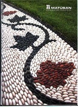 Pebble riverstone