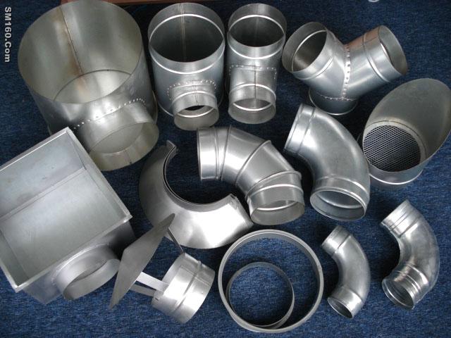 Steel pipe fitting 