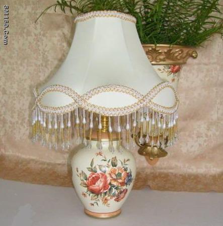 Table lamp