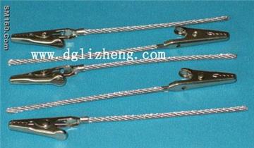 alligator clip