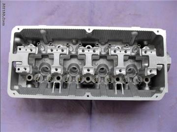4G18 Cylinder Head