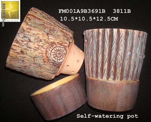 Ceramic plant pot