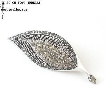 Supply Large Quantity Of Crystal Diamond  Brooches