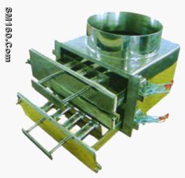ZCY self-discharging pipe type de-ironing separator 