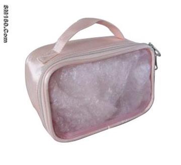 Cosmetic bag