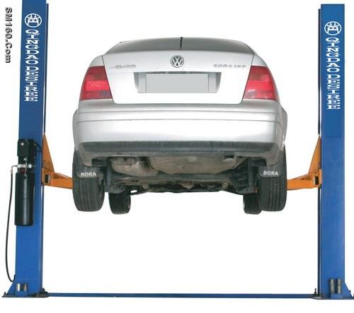 two post car lift