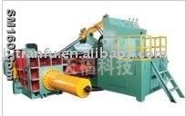 hydraulic metal balers