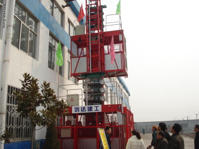 construction elevator