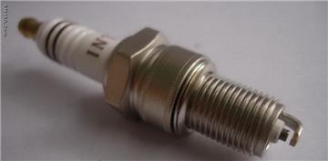SELL AUTO SPARK PLUG ES-BP5