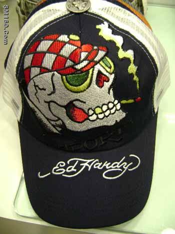 logo mesh cap