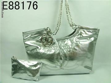 New stale chanel handbags gift