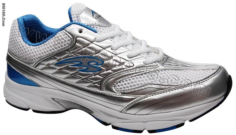 Sports shoes