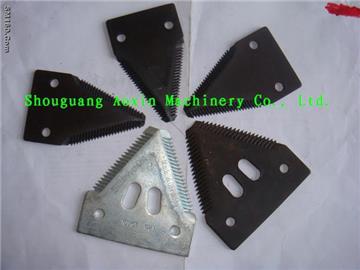 Harvester blade 