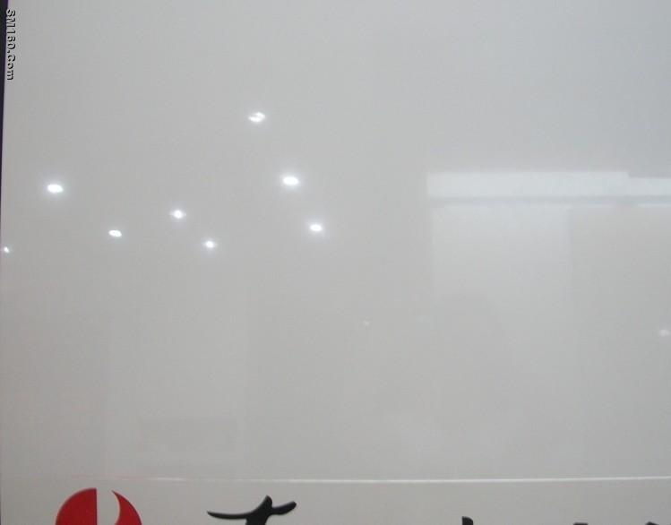 super white polished tile