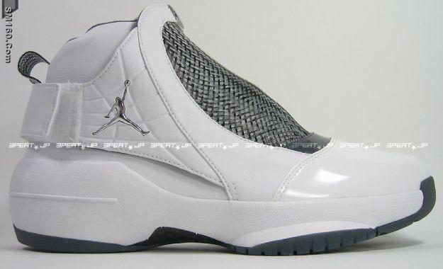 white Air jordan shoes