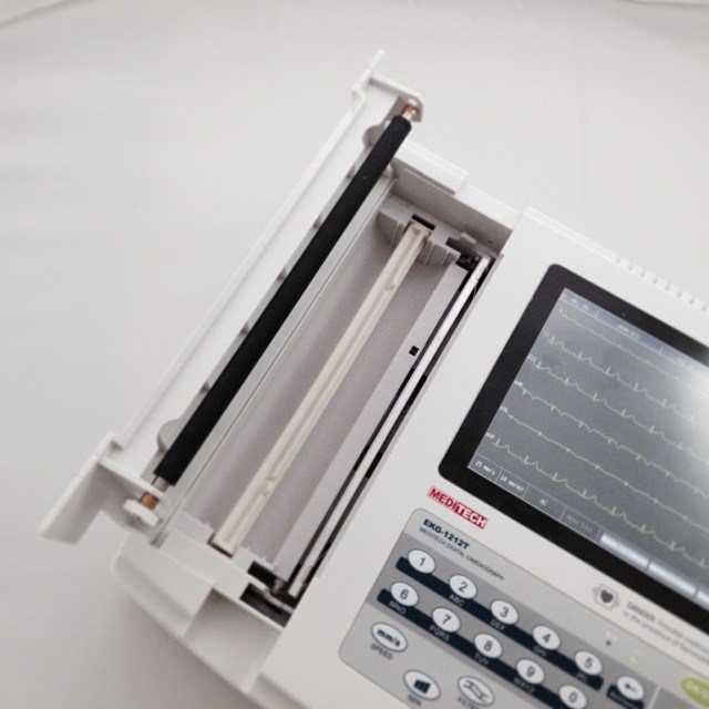 Digital EKG1212t-Channel Color Electrocardiograph Machine ECG Ce