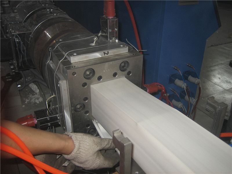 pvc threading slot machine