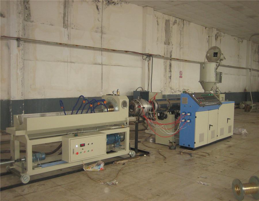 PE Carbon Spiral Reinforcing Pipe Production Line
