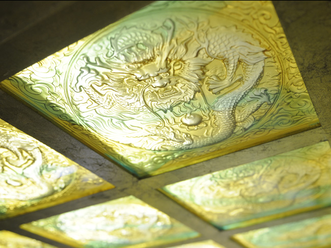 Lost-Wax Casting Pate de verre Crystal Glass Liuli Leaf Sculpture Wall Relief