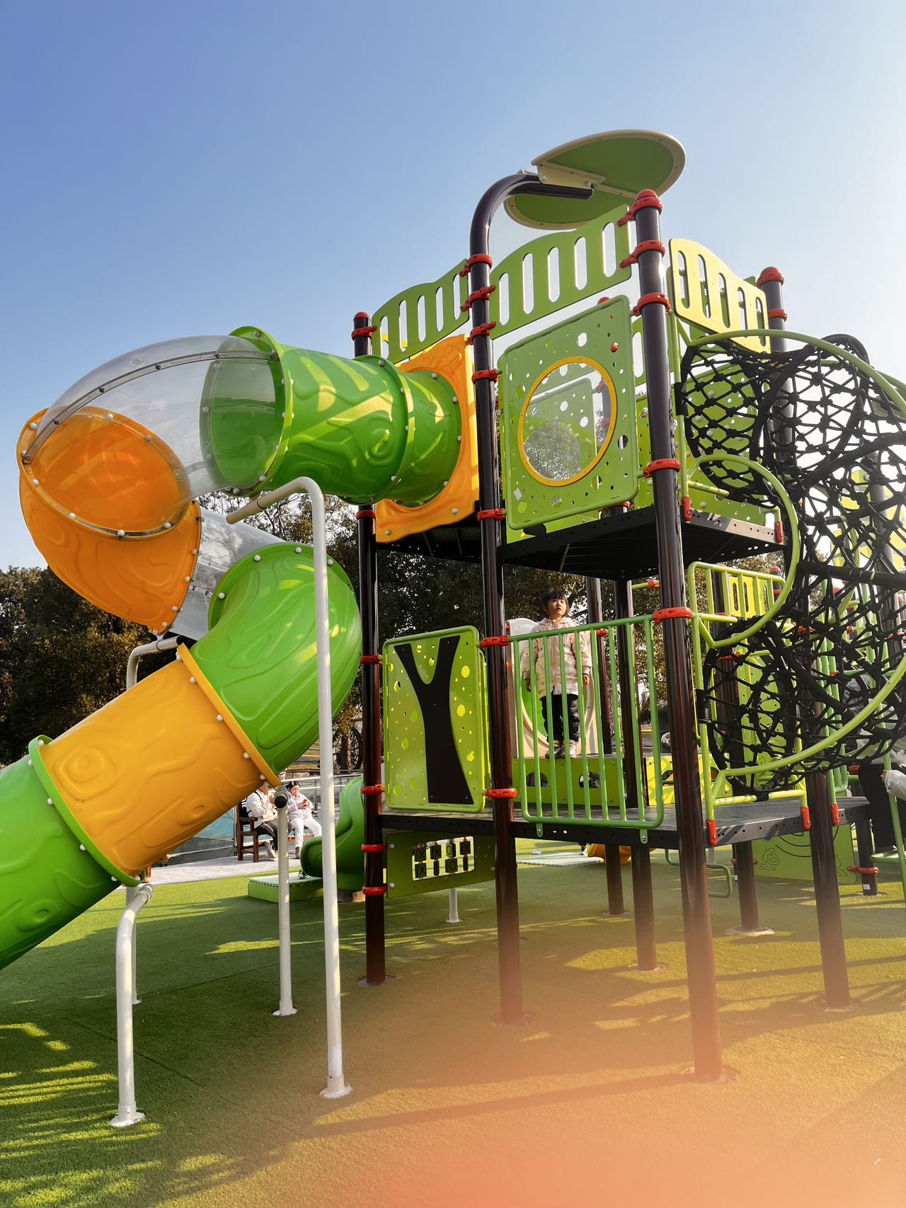 rotational mouldings Playground spinning slide