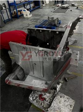 supply Various types of rotoplastic molds