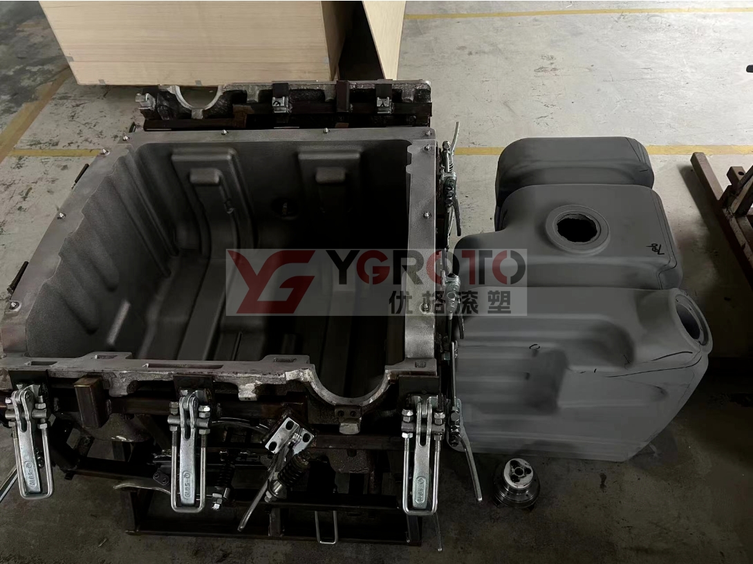 OEM Rotational molds Customization of various rotomorphic shapes in China factory rotomolding