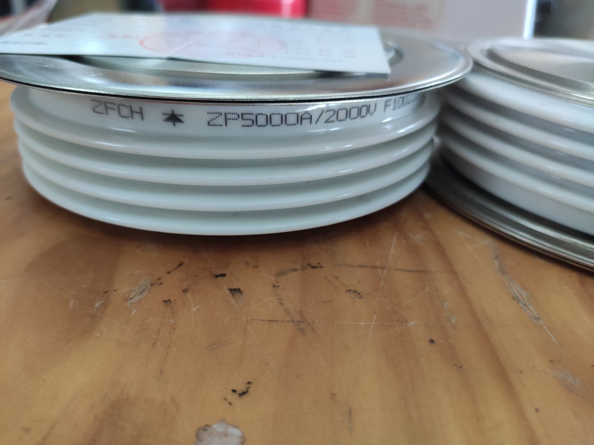 Selling thyristors and rectifier modules,The model is MD251620C