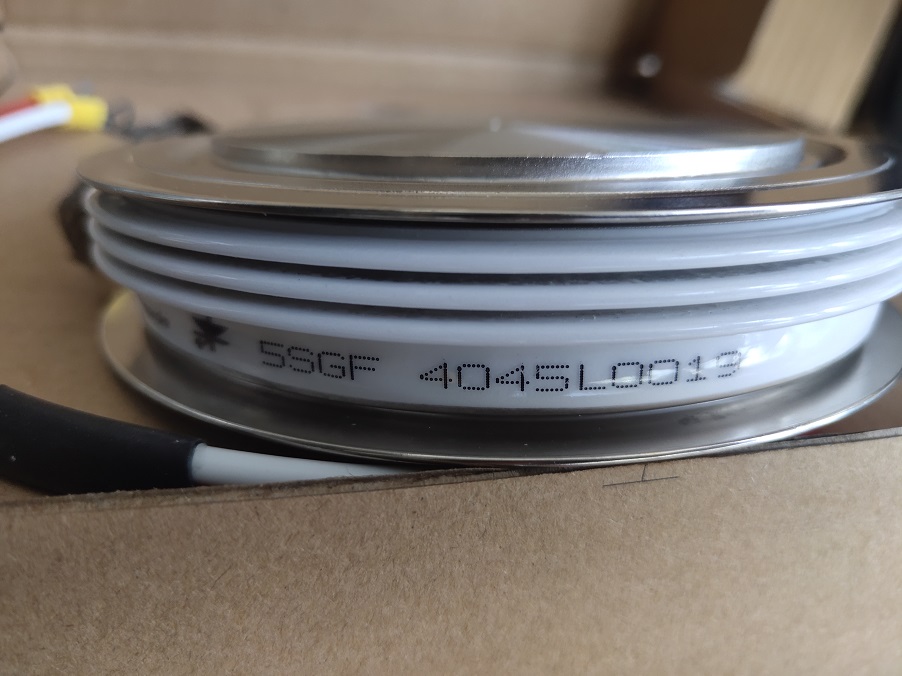 Selling thyristors and rectifier modules,The model is 5SGA2525H0001